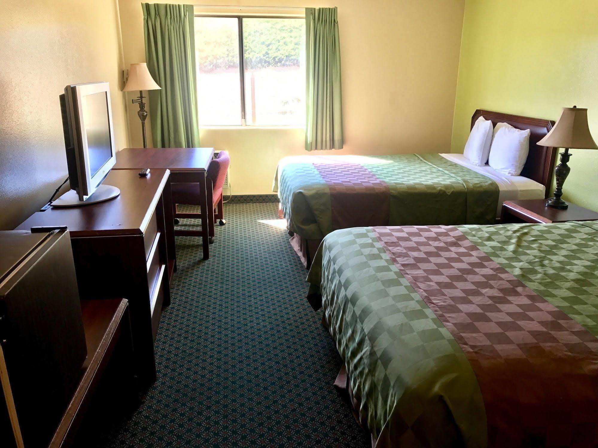 Capital Inn & Suites Salem Buitenkant foto